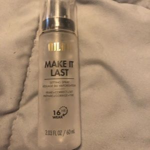 Milani Make it Last Setting Spray
